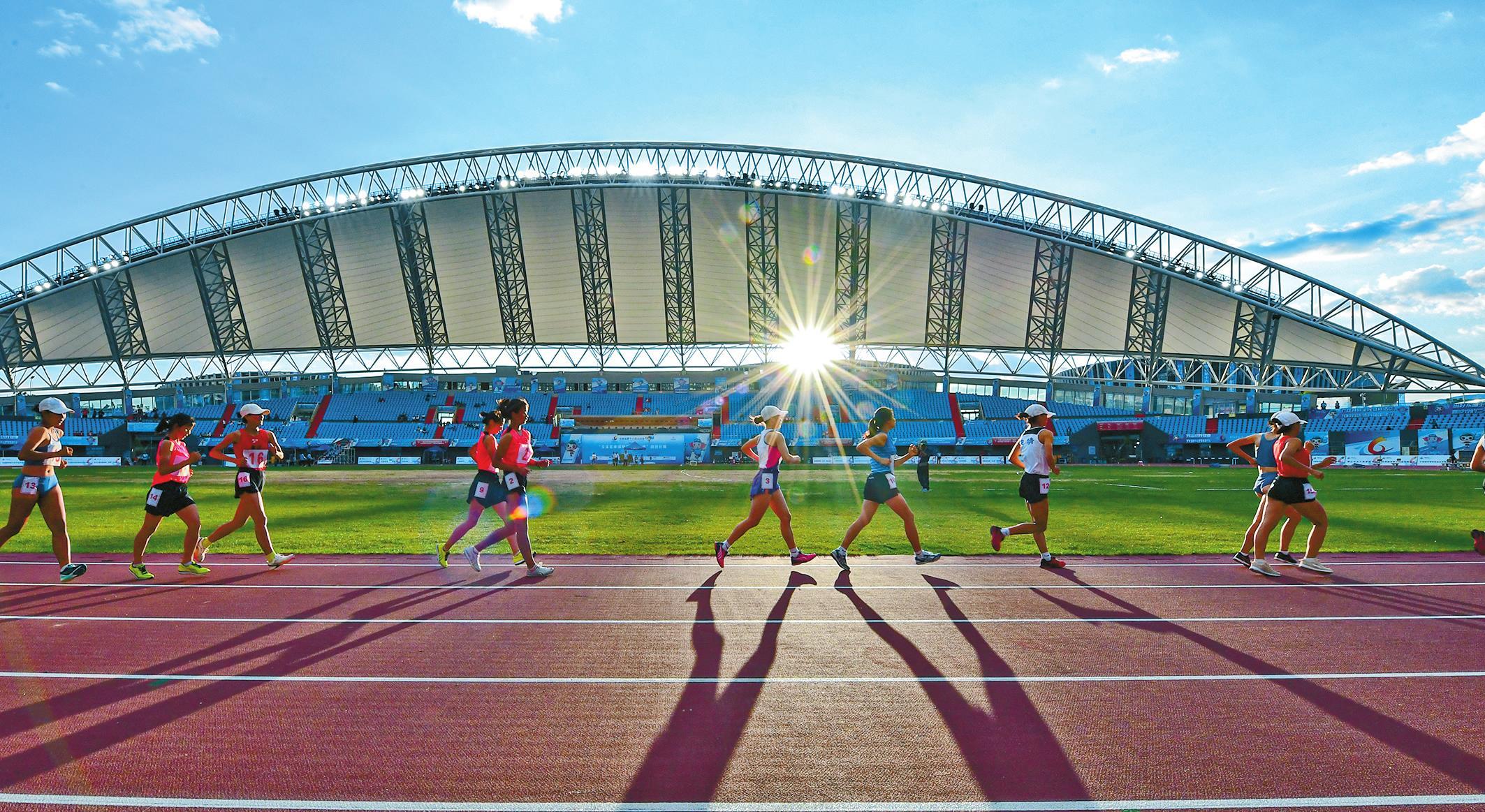 用泡沫塑料在體育場地中創(chuàng)新，秦風(fēng)的回收解決方案